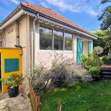 Le Studio Dans Le Jardin. Роні-су-Буа Екстер'єр фото